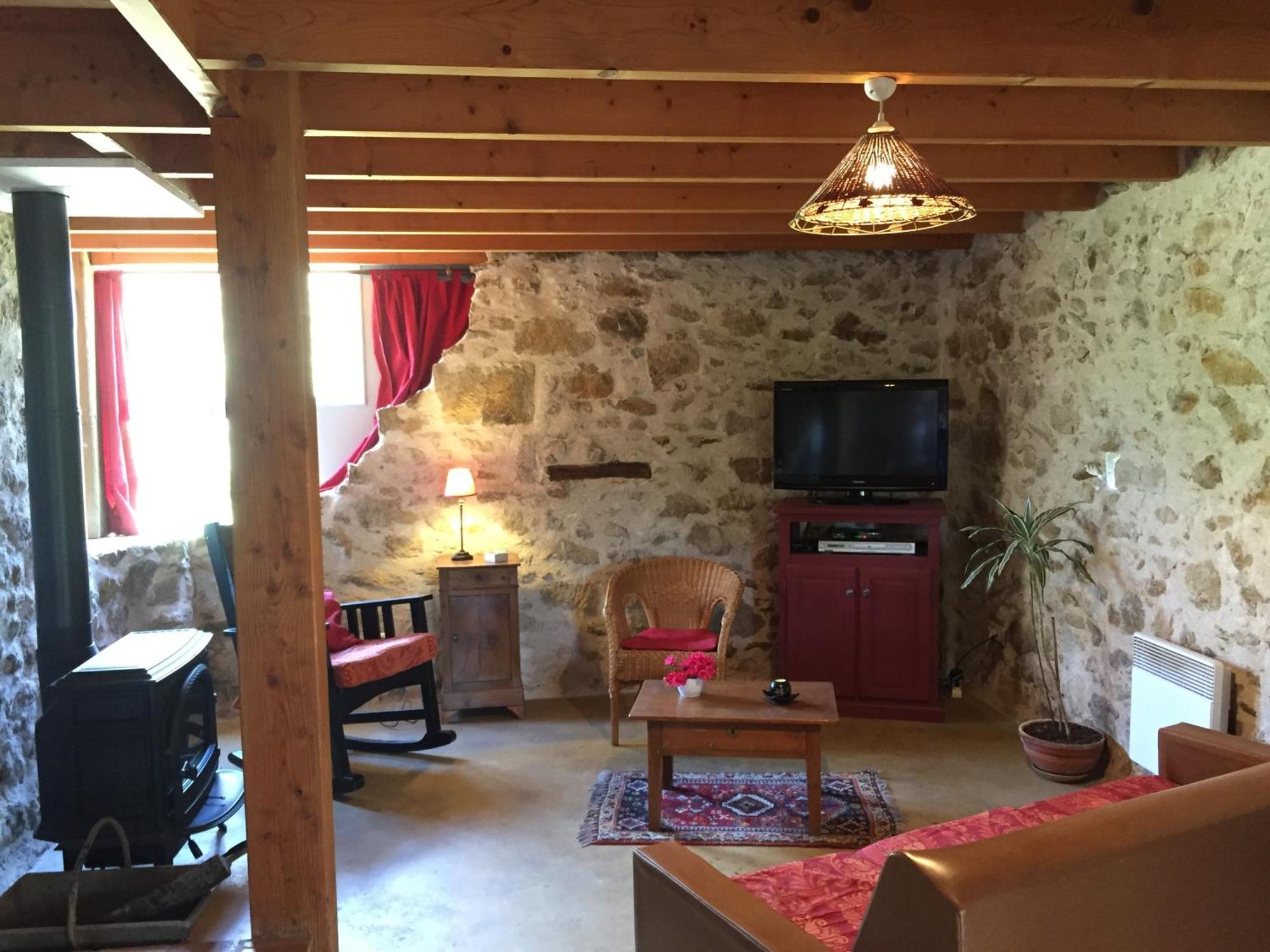 Gite Des Pres Martin Chaille-sous-les-Ormeaux Exterior foto